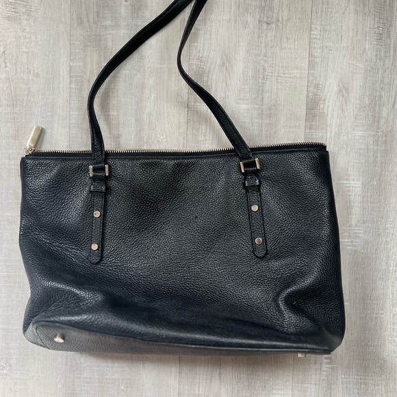 Authentic Kate Spade Purse - Picture 4 of 6